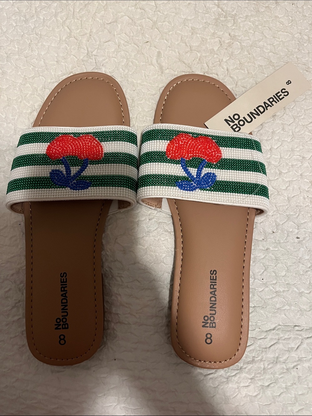 NWT No Boundaries Beaded Cherry Memory Foam Sandals